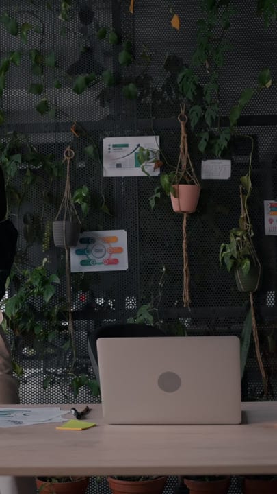 A Green Oasis Transforms the Modern Office Workspace