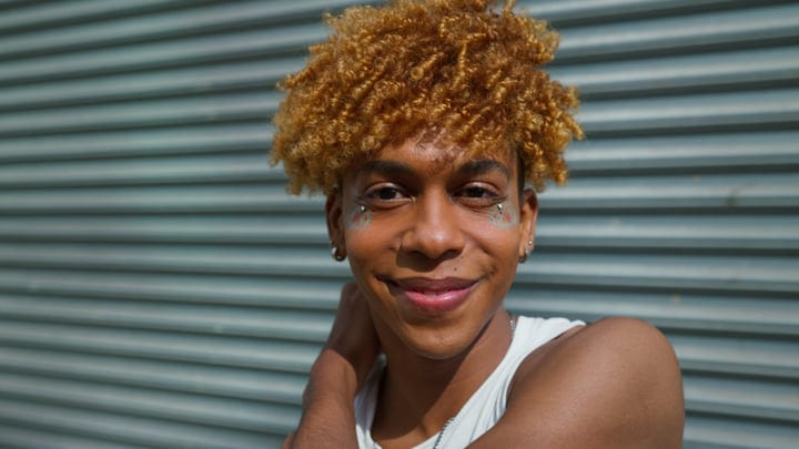 Youthful Energy Shines In Urban New York City Backdrop