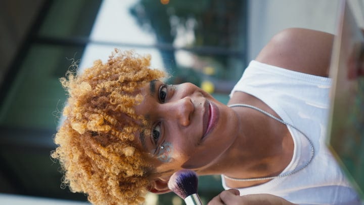 A Youthful Glow Captured In Urban NYC Vibes