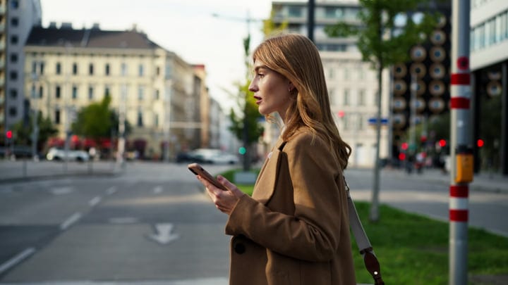 Businesswoman Navigates Vienna Streets With Confidence