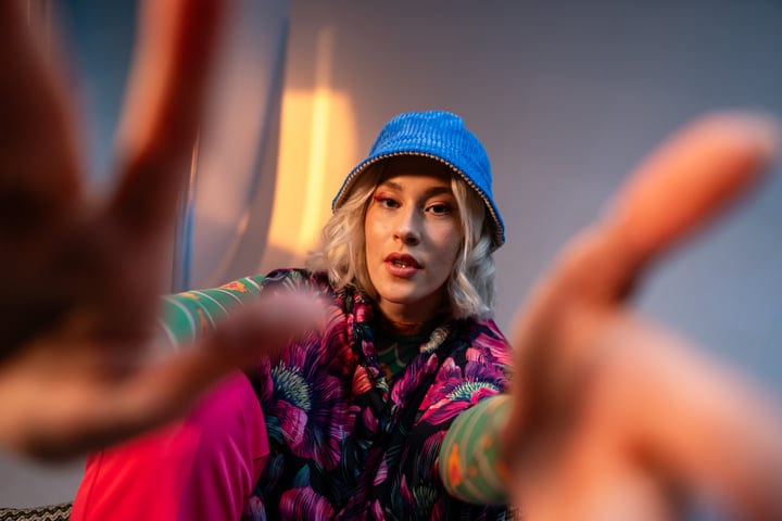 Vibrant Gen Z Fashion Breaks Through the Frame