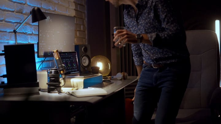 Creative Focus in a Modern Producer's Studio