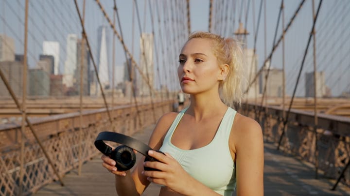 Morning Runner Embraces New York City Skyline
