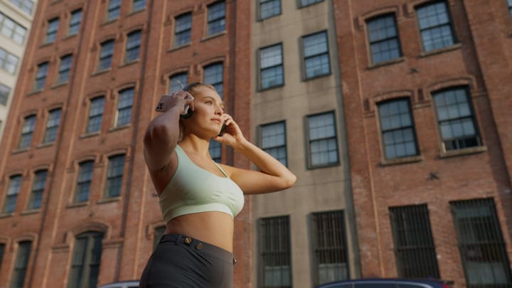 Urban Runner Prepares To Hit The NYC Streets