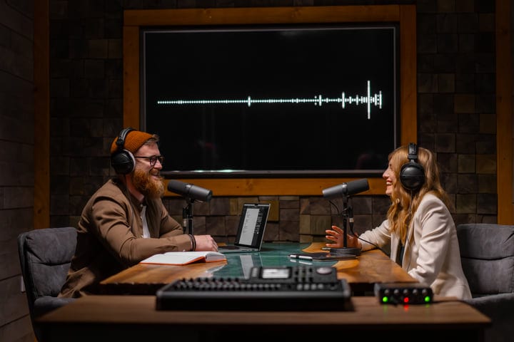 Dynamic Dialogue In A Modern Podcast Studio Setup