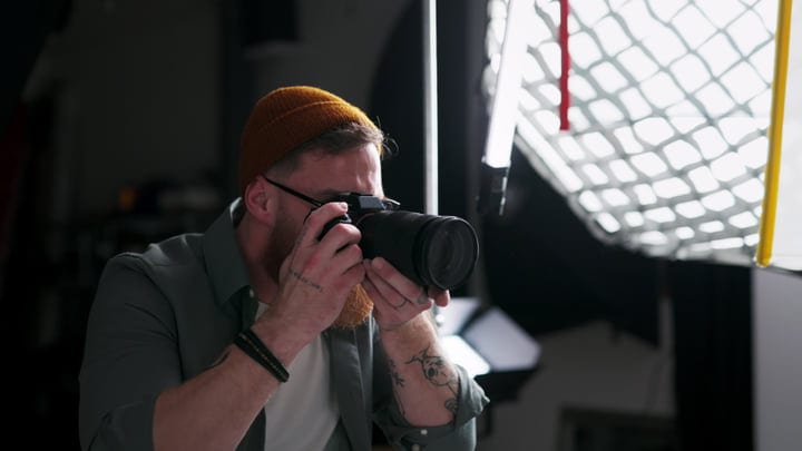 Creative Photographer Captures The Moment In Studio Lighting