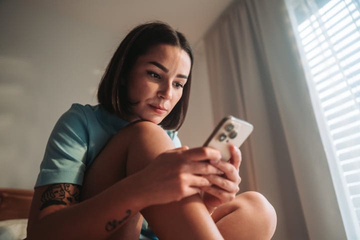 Morning Light And Messages: A Quiet Start